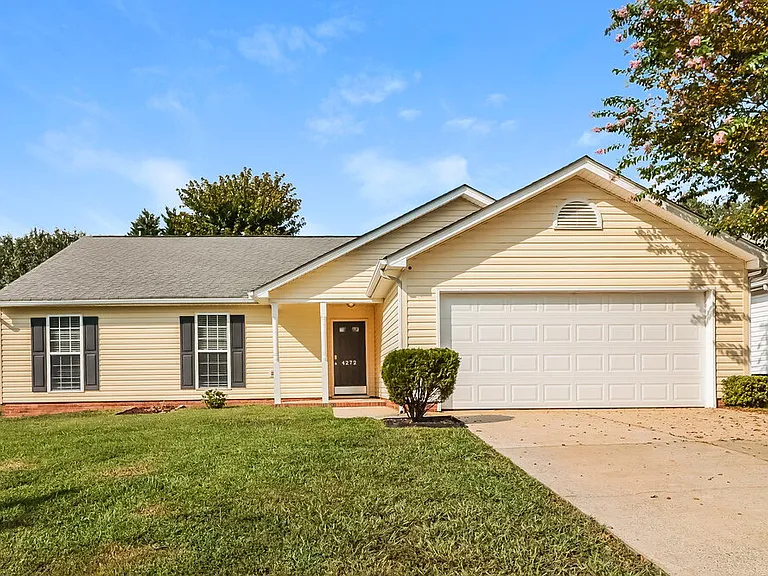 4272 Maybrook Ct SW — Photo 3