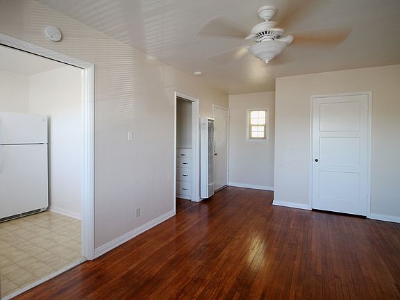 5th image of 217 Lindero Ave