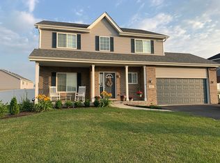 814 Stacey Dr, New Lenox, IL 60451