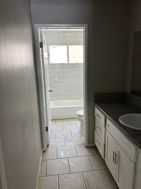 1 bed, 650 sqft, $1,875 — Photo 4