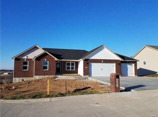 2335 Fire Crest Ct, Washington, MO 63090