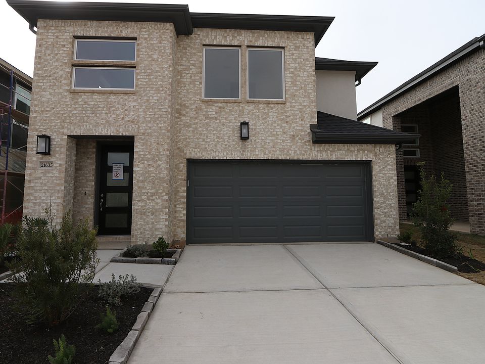 1st image of 21635 Lampeter River Ln