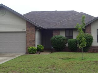 590 S Bradford Ave, Nixa, MO 65714