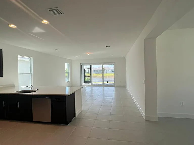 13352 SW River Rock Rd — Photo 13