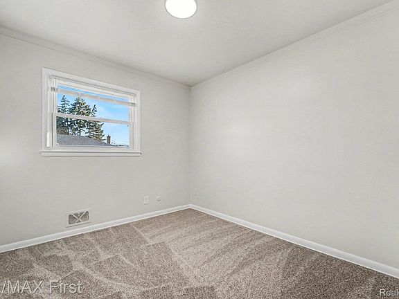 3rd image of 11175 Sunburst Ave