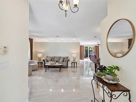 5th image of 2471 Sawyer Terrace