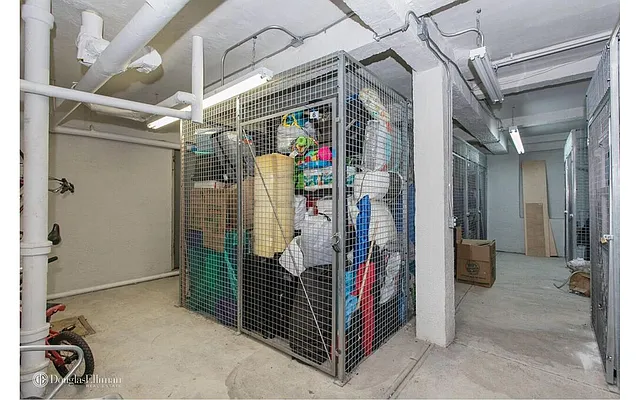 Sold by Douglas Elliman | media 23