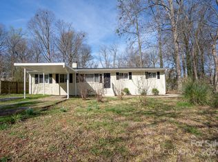 1109 Elliott Rd, Charlotte, NC 28216