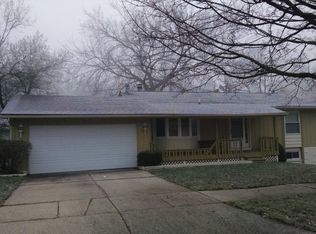 2400 Robinson Rd, Lansing, MI 48910