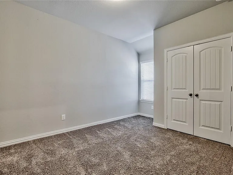426 George Dr — Photo 33