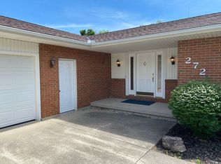 272 Balcony Dr, Saint Henry, OH 45883