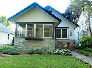 1399 Albert St N, Saint Paul, MN 55108