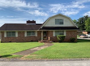 1216 Michael Ln, Chattanooga, TN 37411