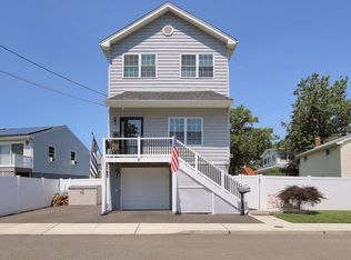 9 Orchard St, Keansburg, NJ 07734