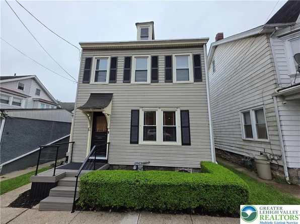 20 S 10th St, Easton, PA 18042