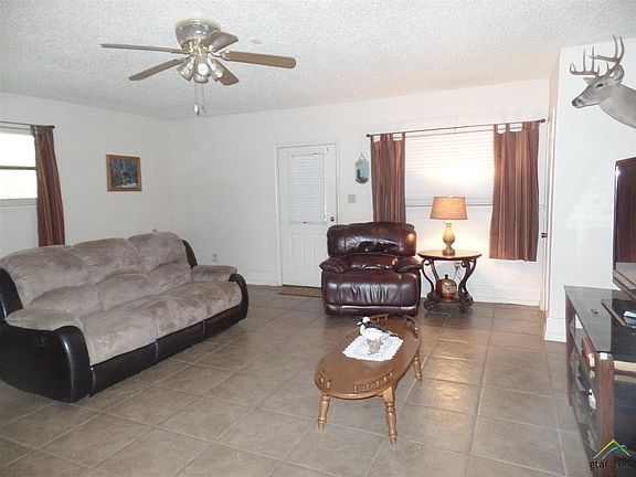 4th image of 1432 County Road 1515