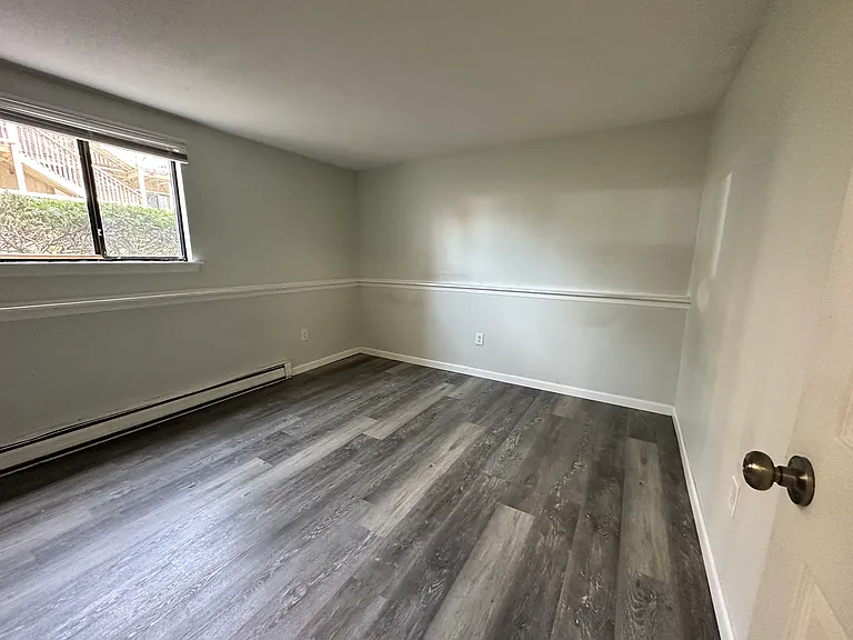 13 Burgundy Hill Ln #13 — Photo 12
