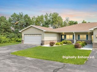 544 Tacoma Beach Rd APT 31, Sturgeon Bay, WI 54235