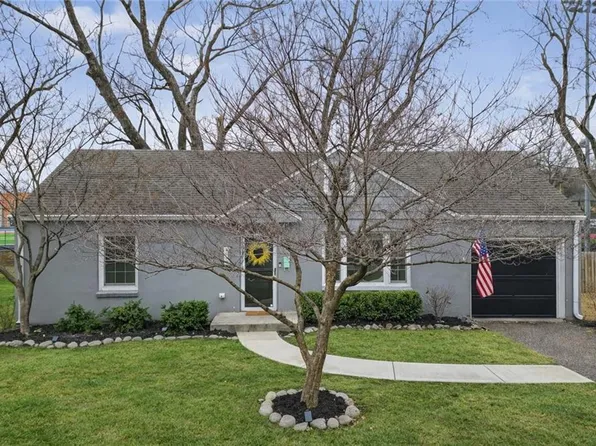 5048 Canterbury Rd, Mission, KS 66205