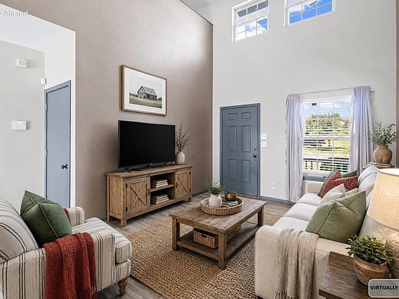 4th image of 1503 Spiros Dr #D