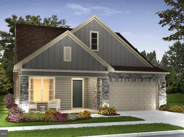 109 Betony Ct, Lake Frederick, VA 22630