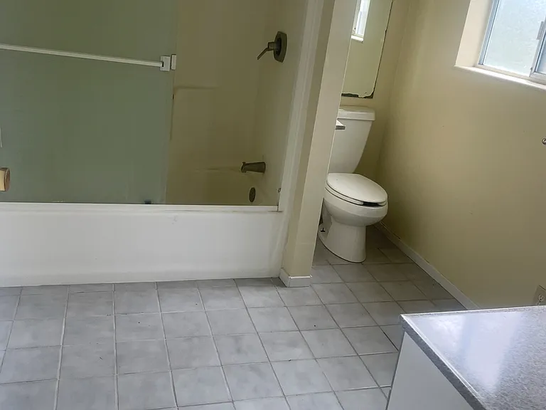 440 Cold Springs Rd #A — Photo 9