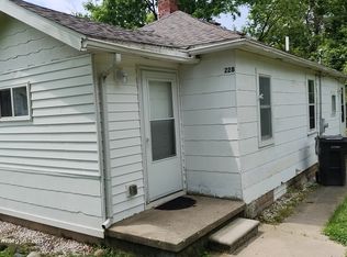 228 Russell St, Pontiac, MI 48342