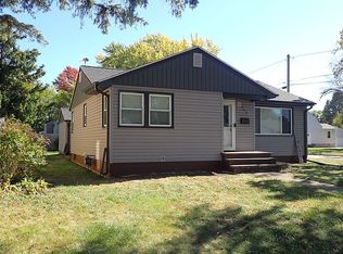 843 De Pere St, Menasha, WI 54952