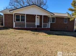 239 Shaw Rd NW, Hartselle, AL 35640