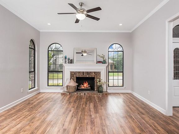 5th image of 2204 Ventnor Ct