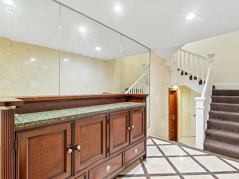 55 E Cedar St #1 — Photo 2