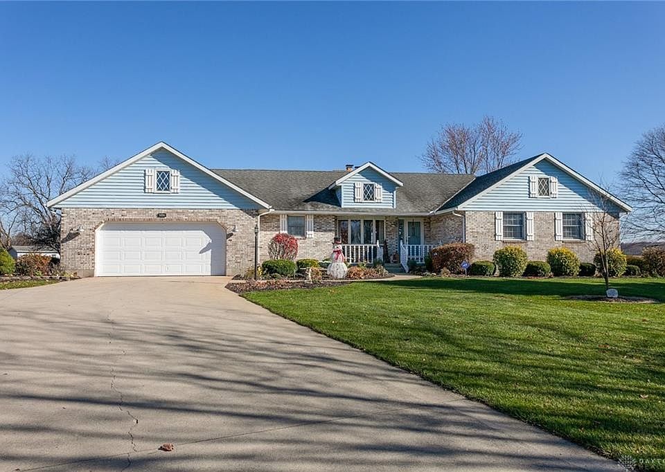 1st image of 5556 Auburn Dr