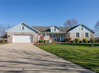 5556 Auburn Dr, Greenville, OH 45331