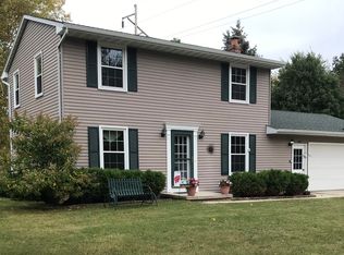 495 Edward Dr, Green Bay, WI 54302