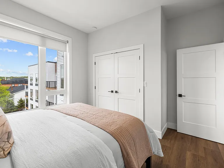 25 Capital Dr #THE EMERALD — Photo 30