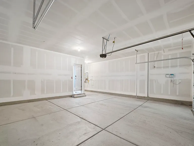 10949 Oregano Ave — Photo 51