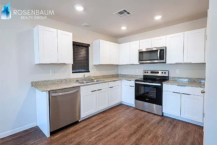 11094 W Arvada Dr — Photo 4