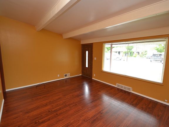 3rd image of 3430 S Pearce Dr