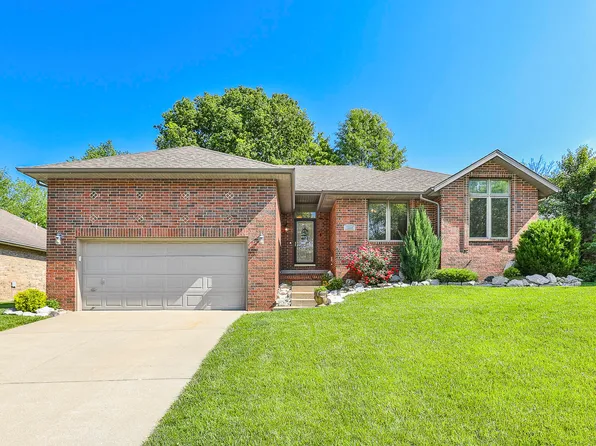 2349 W Nottingham Street, Springfield, MO 65810