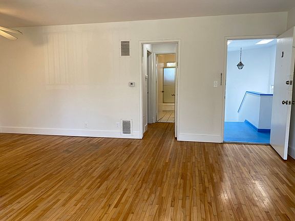 2nd image of 16150 W Sunset Blvd #76-B