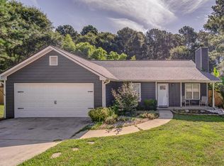 301 Hills Point Rd, Bethlehem, GA 30620