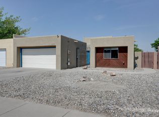 3005 Prenda De Oro NW, Albuquerque, NM 87120