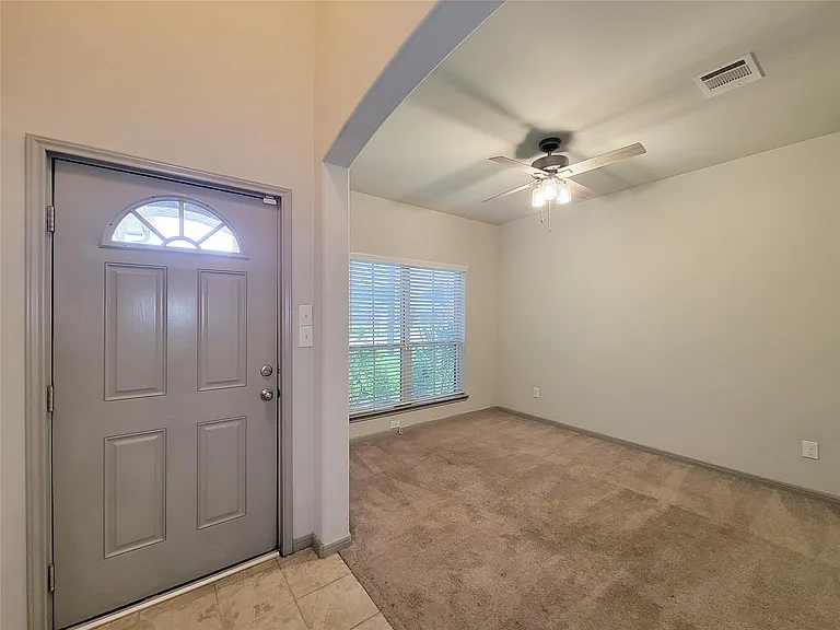 15611 Jackie Robinson Rd — Photo 4
