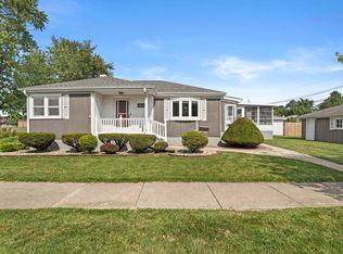 2906 Grand Blvd, Highland, IN 46322