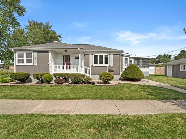 2906 Grand Blvd, Highland, IN 46322