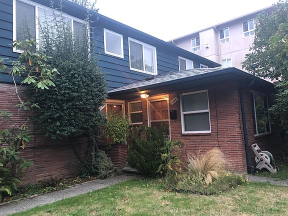 3rd image of 1533 California Ave SW #1535