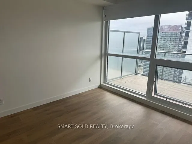 27 McMahon Dr #2701 — Photo 5