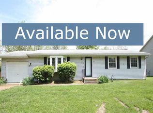 526 Osage Dr, O'Fallon, IL 62269