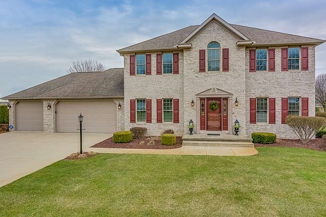 1st image of 60686 Creekstone Ct