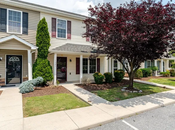 1084 Cherrybrook Dr, Harrisonburg, VA 22802